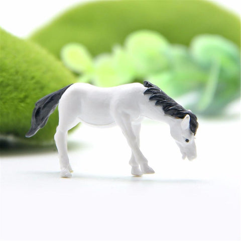 FREE! Resin Horse Model - 2 pc
