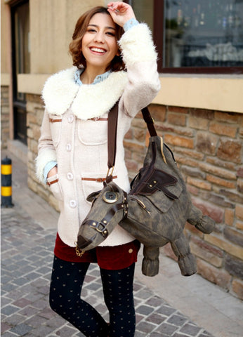 Horse Shape Shoulder Bag